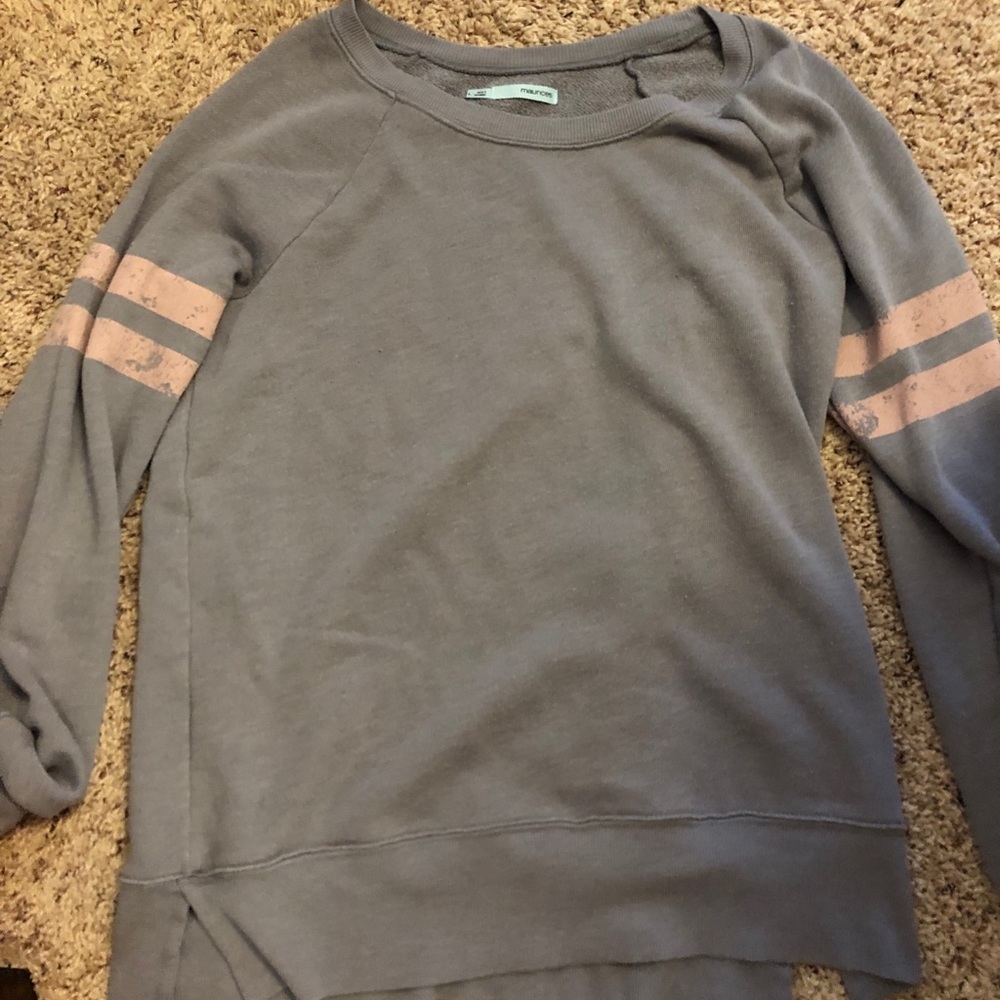 Maurice’s sweatshirt